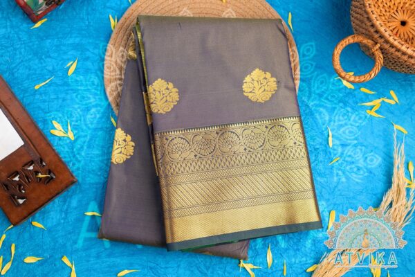 Elegant Grey Dual Tone Semi Kanchipuram Silk Saree with Vibrant Green Border for Festive Elegance