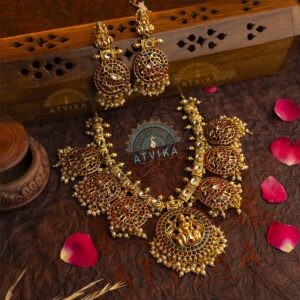 Red Kemp Stones Temple Jewellery Set with Matching earrings