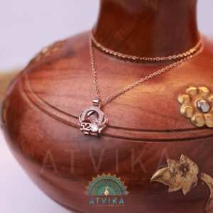 Rose Gold Elegant Crown Pendant Necklace-520