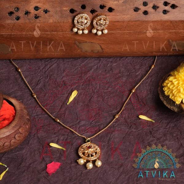 Elegant Long Gold-Toned Chain with Pearl Drop Pendant & Earrings